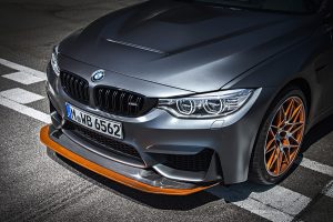 BMW M4 GTS 2017 en México frente deportivo