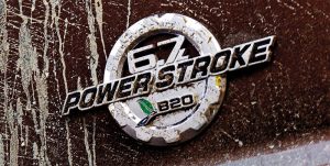 Ford F-250 Super Duty 2017 emblema Power Stroke y 6.7