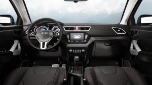 Jac SEI2 2017 México interior con pantalla touch a color