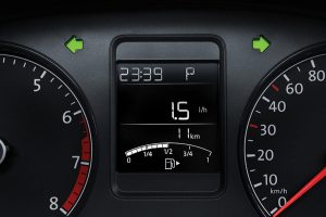 Nuevo Volkswagen Vento TDI 2018 en México pantalla asistente conductor