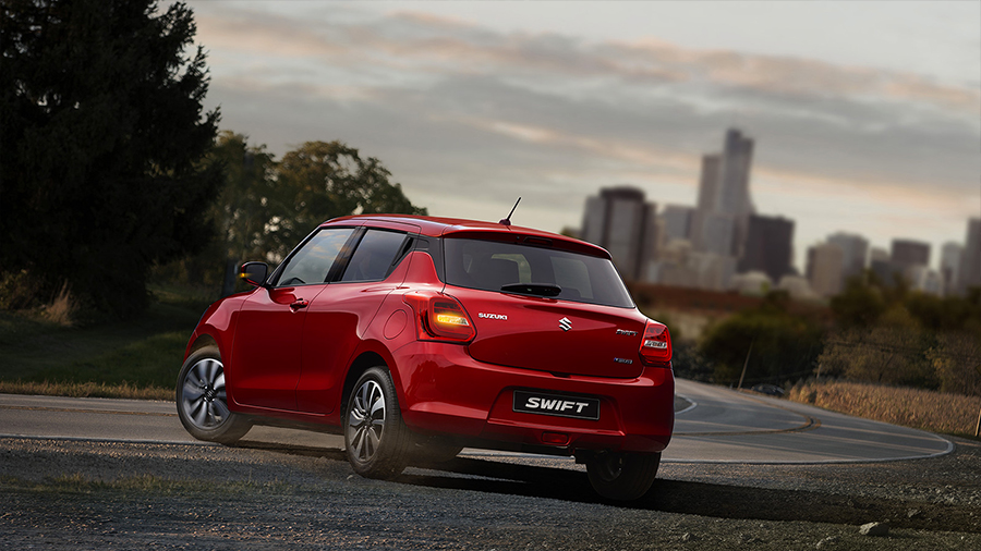 Suzuki Swift 2018 en México posterior cajuela en ciudad