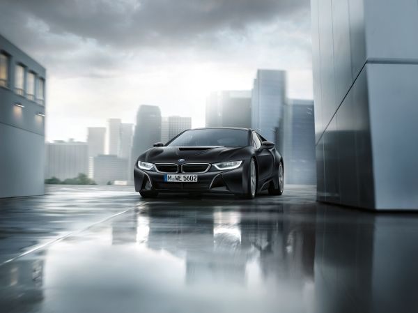 BMW i8 Protonic Frozen Black Edition