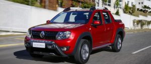 Renault Duster Oroch 2018 perfil frontal