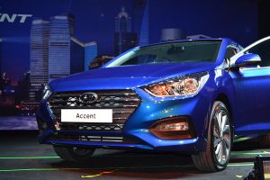 Hyundai Accent 2018 presentación en México frente parrilla faros antiniebla
