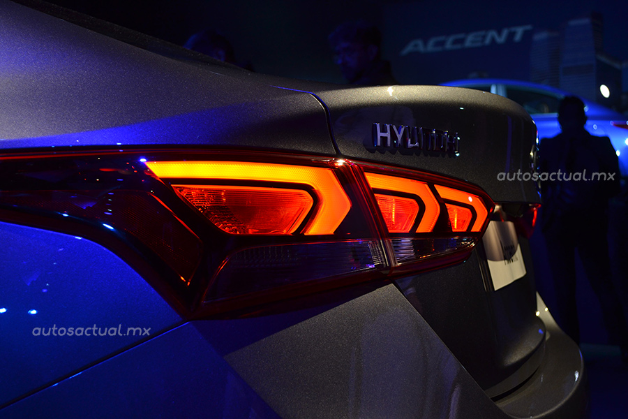 Hyundai Accent 2018 presentación en México faros traseros led