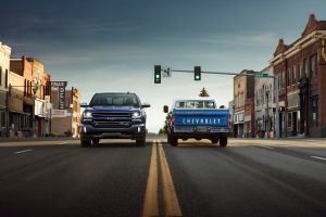 Chevrolet Silverado Centennial Edition 2018 frente