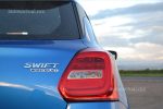 Suzuki Swift Boosterjet 2018 logotipo faro posterior