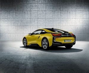 BMW i8 Protonic Frozen Yellow Edition