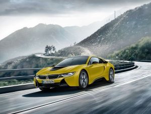 BMW i8 Protonic Frozen Yellow Edition