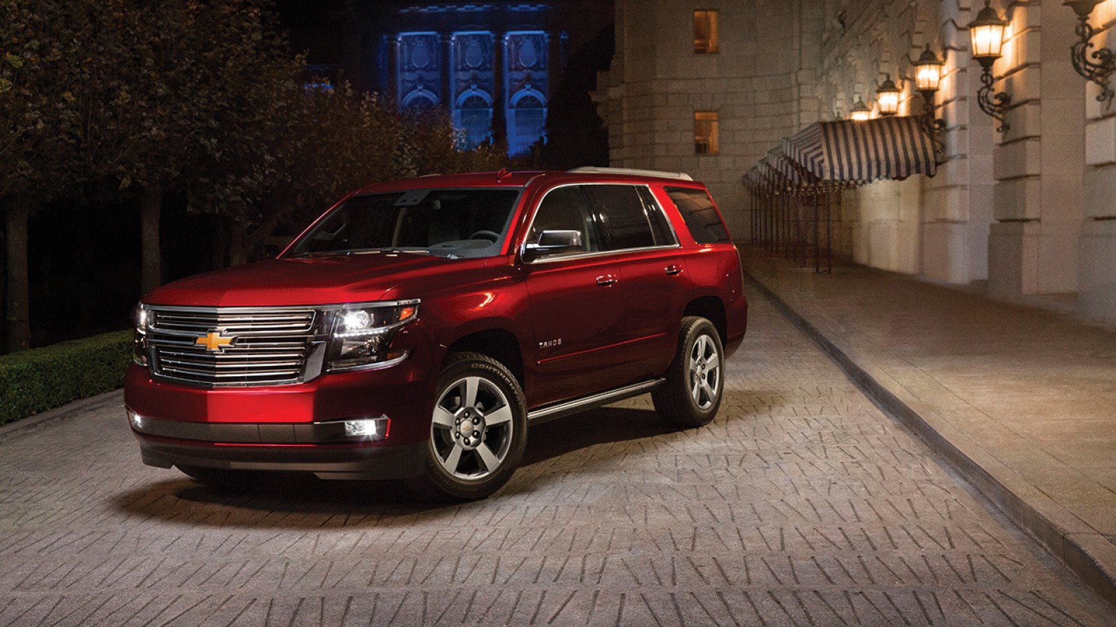 Chevrolet Tahoe 2018 lateral