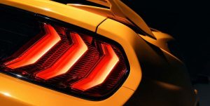 Ford Mustang 2018 faro posterior