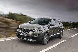 Peugeot 5008 2019 para México color gris