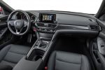 Honda Accord 2018 interiores tablero, pantalla touch