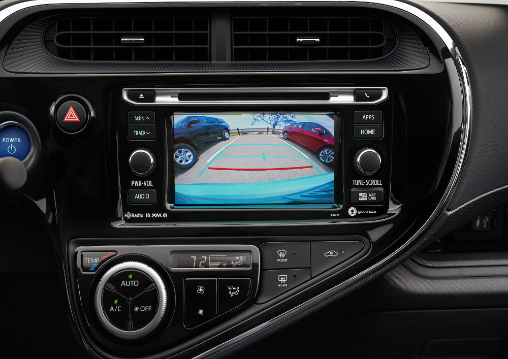 Toyota Prius c 2018 en México - interior pantalla touch cámara de reversa