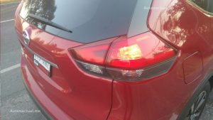 Nissan X-Trail 2018 en prueba y análisis - faros posteriores lado derecho