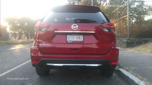 Nissan X-Trail 2018 en prueba y análisis - posterior zaga con sensores reversa