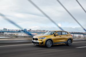 BMW X2 en movimiento