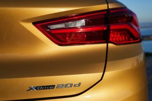 BMW X2 faros