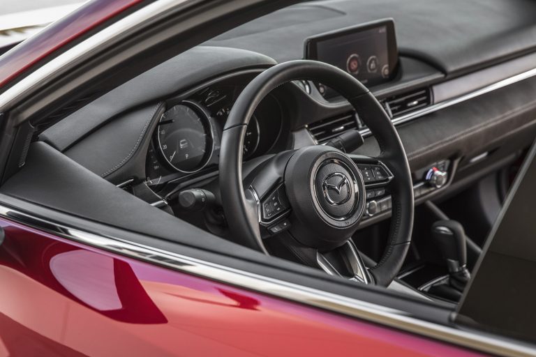 Carplay mazda 6 2019
