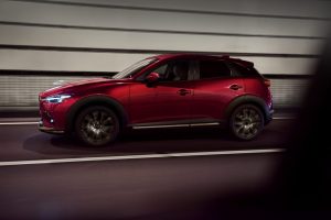 Mazda CX-3 2019 exterior lateral en movimiento