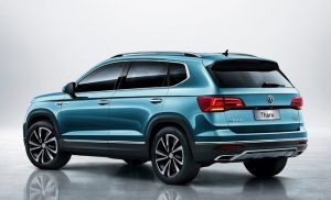 Volkswagen Tharu 2019 atrás