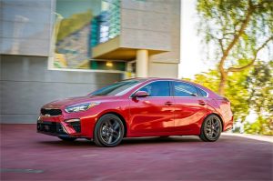 Kia Forte 2019 lateral