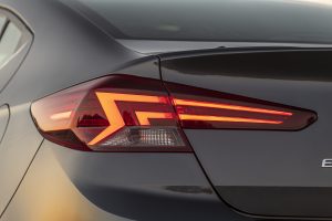 Hyundai Elantra 2019 calavera