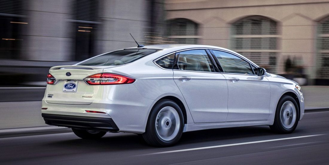 Ford Fusion 2019 posterior