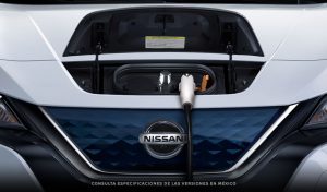 Nissan Leaf 2019 puerto de carga