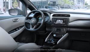 Nissan Leaf 2019 interior