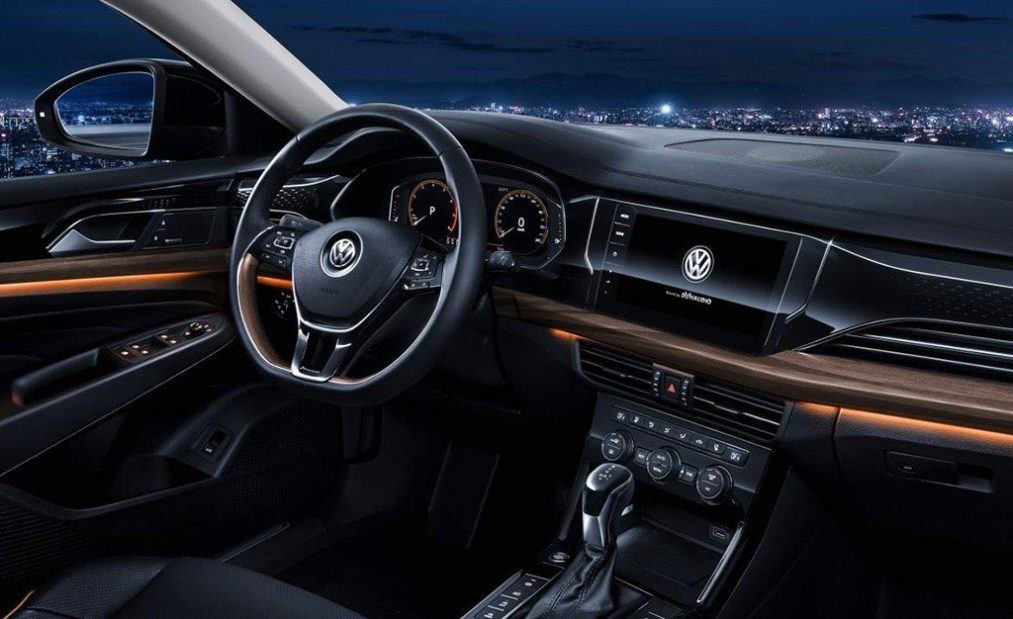 Volkswagen Passat 2019 interior