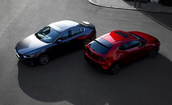 Mazda 3 2019 vista panorámica y cromáticas