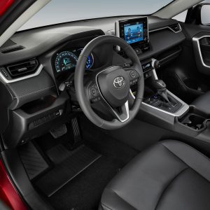 Toyota RAV4 2019 en México interior volante y tablero