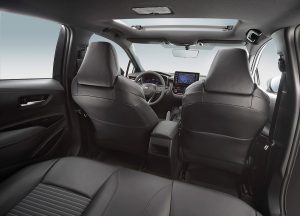 Toyota Corolla 2020 interior asientos vista posterior