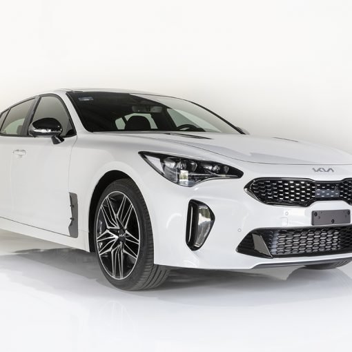 Kia Stinger 2022 en México color blanco