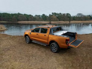 Ford Ranger Wildtrak 2021 en México - diseño exterior caja color naranja