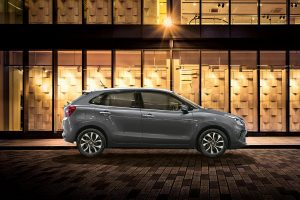 Suzuki Baleno 2021 en México lateral rines de 16 pulgadas de aluminio