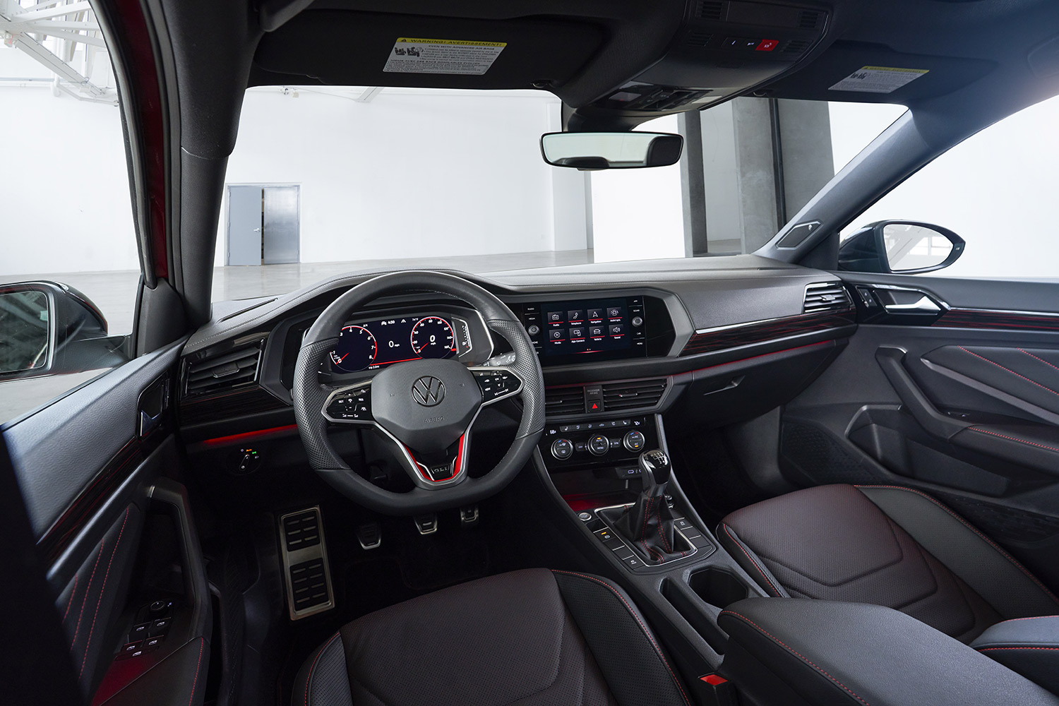 Volkswagen Jetta 2022 en México - interiores volante, tablero y pantalla