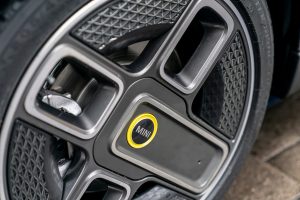 MINI Cooper SE 2022 México 100% eléctrico - nuevos rines de cerca