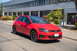 Último Volkswagen GTI en México en subasta - exterior