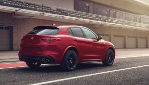 Alfa Romeo Stelvio 2022 QV exterior posterior