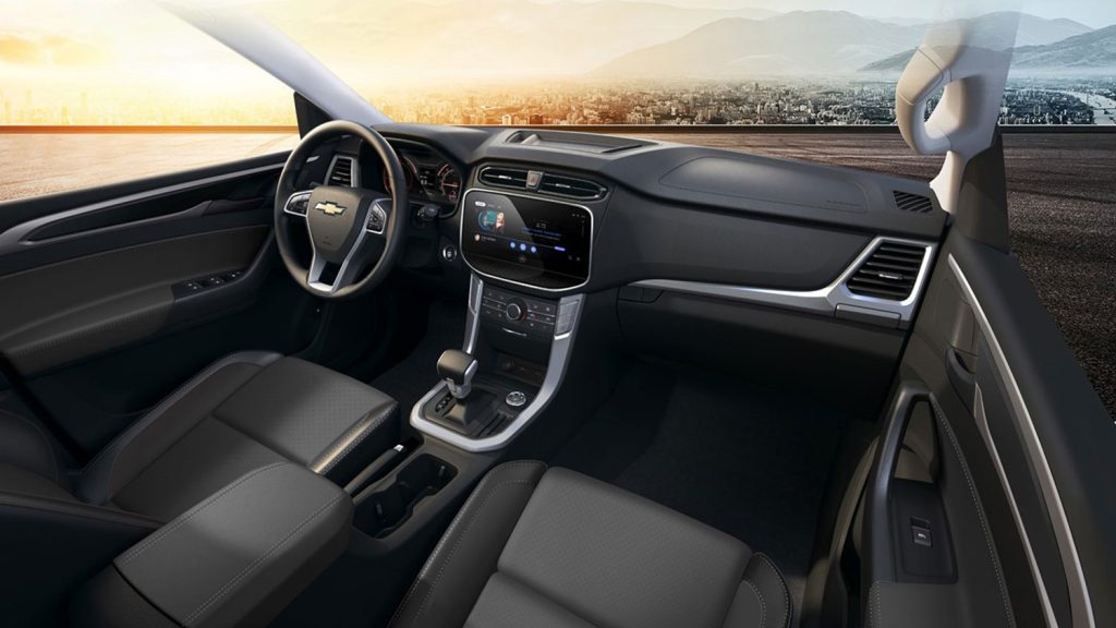 Chevrolet S10 Max 2023 en México - diseño interior cómodo con pantalla de 10 pulgadas touch