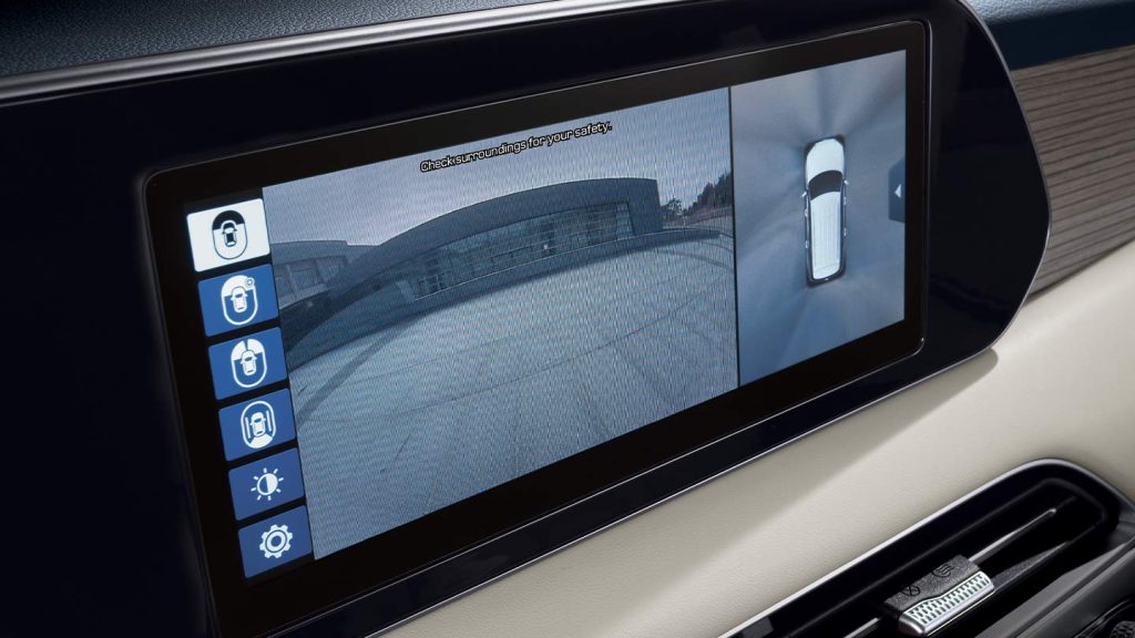 Hyundai Palisade 2022 en México pantalla LCD touch con cámara 360