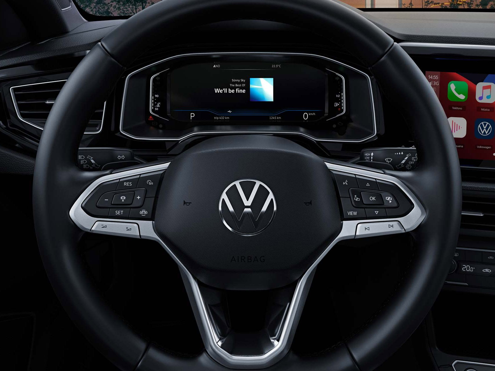 Volkswagen Nivus 2022 en México interiores, volante con controles, paleta de cambios y control de crucero adaptativo