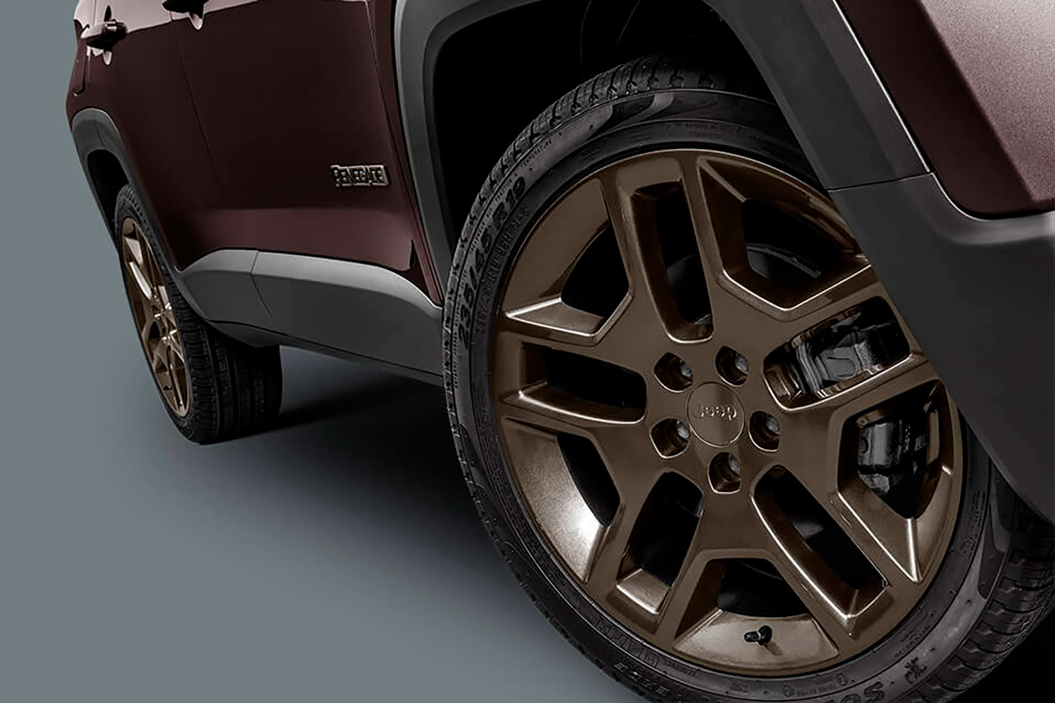 Jeep Renegade Bronze Edition 2022 en México, rines en color bronce