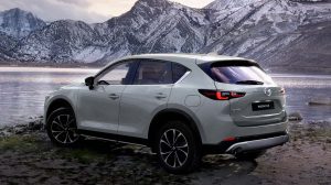 Mazda CX-5 2022 en México cambios en parte trasera con nuevos faros