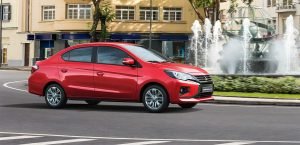 Mitsubishi Mirage G4 2022 en México diseño exterior color rojo