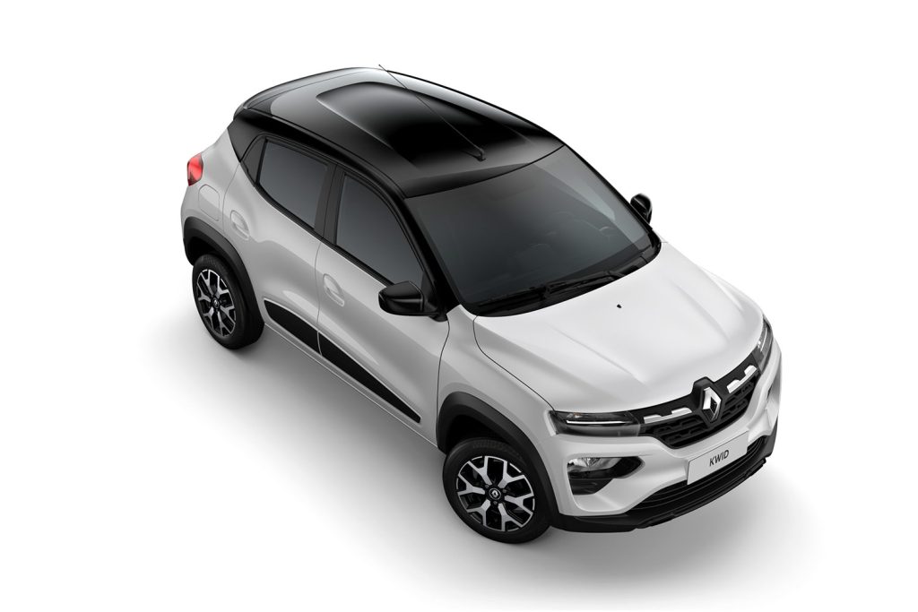 Renault Kwid 2023 bitono color blanco con negro frente vista aérea