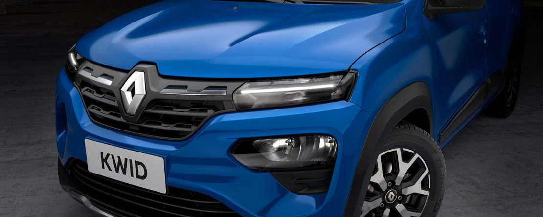 Renault Kwid 2023 color azul faros LED frontales y nueva parrilla