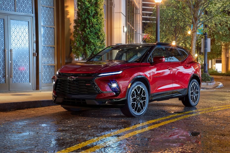 Chevrolet Blazer 2023 RS color rojo